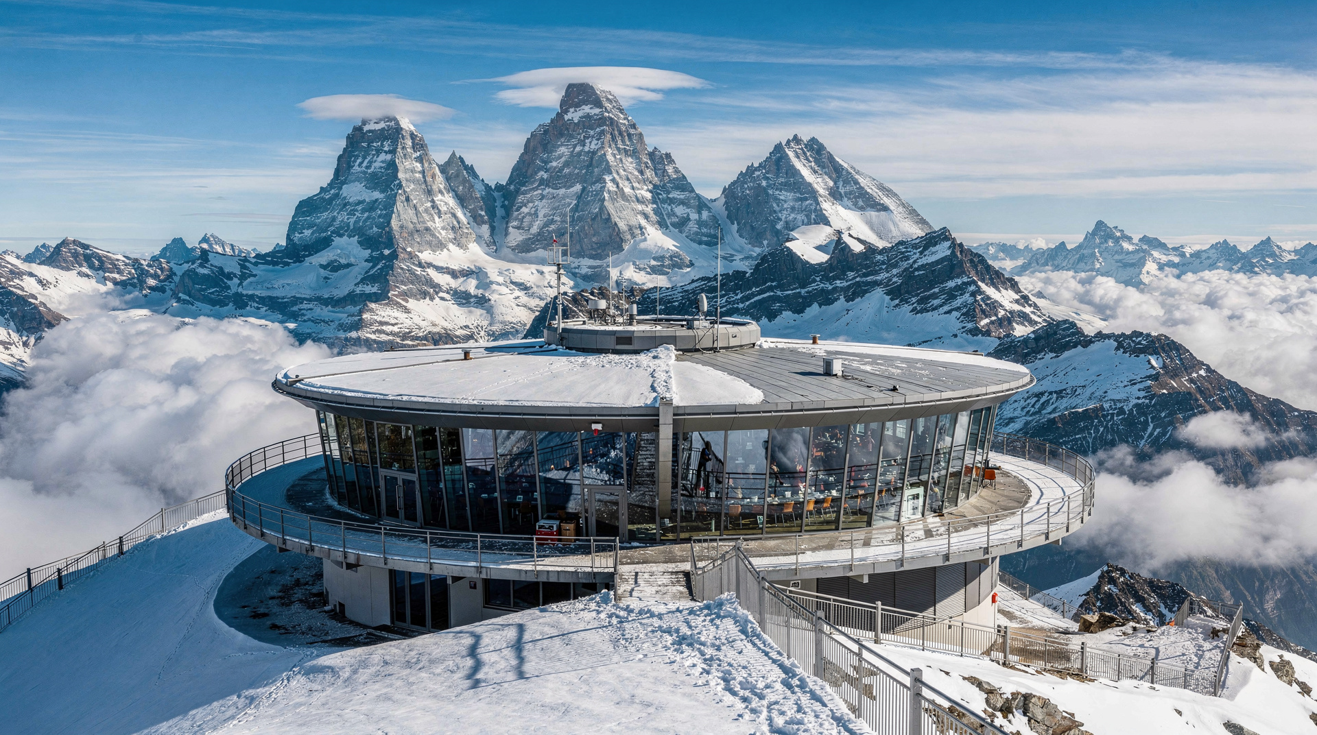 Schilthorn and Piz Gloria: the James Bond mountain
