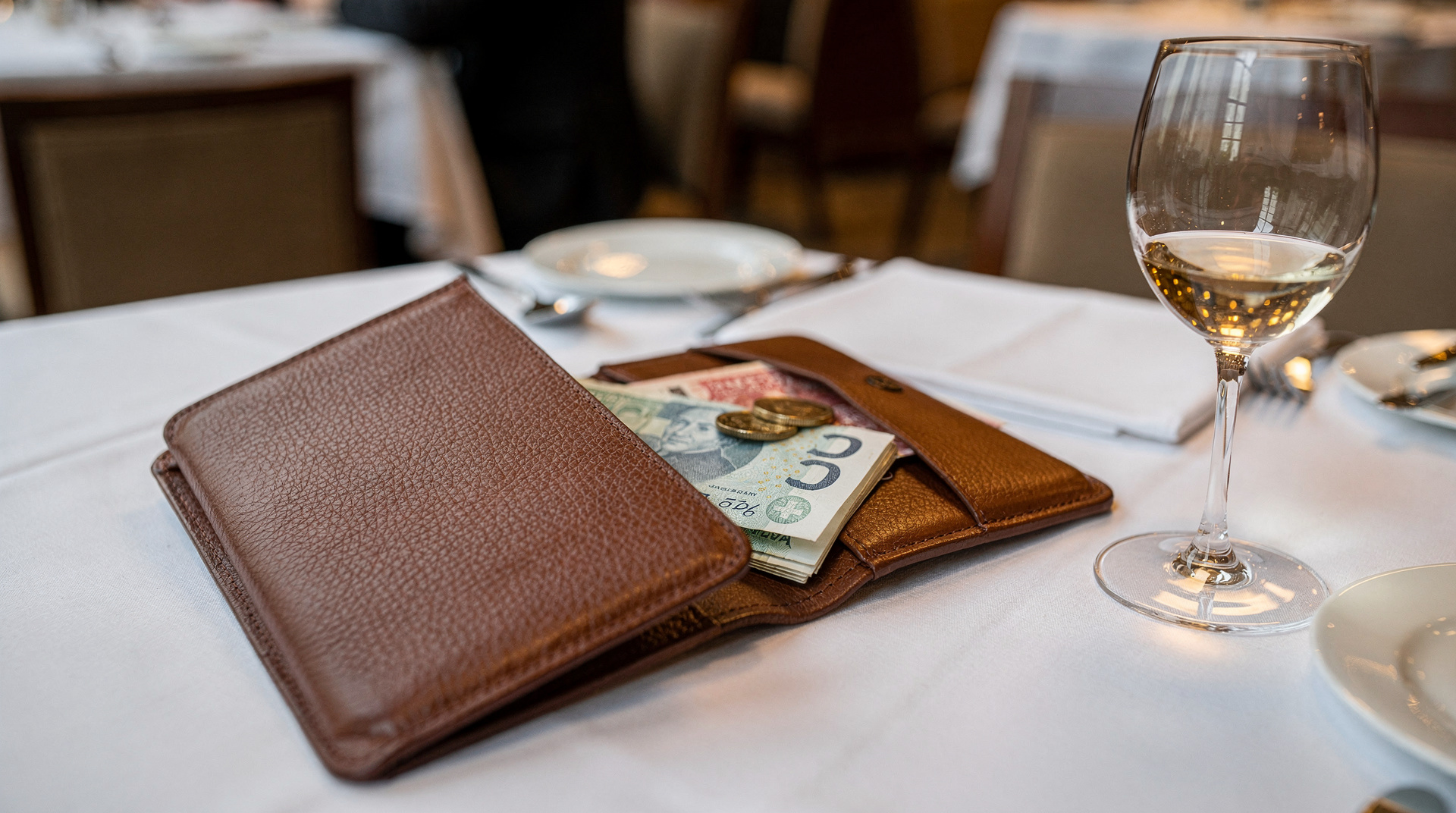 Tipping in Switzerland: what to pay, when, and how